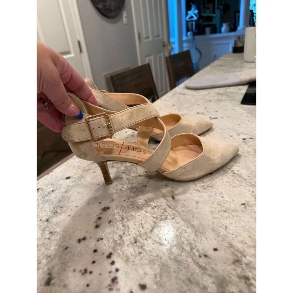 Sole Society Tamra Adobe Kid Suede Wrap Buckle Low Heel Pump sz 11